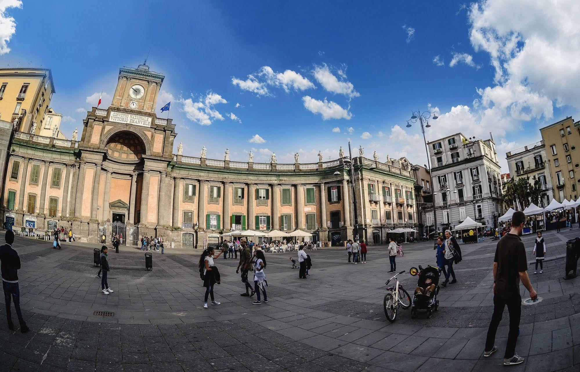 Le 4 Stagioni Napoli Centro Hotell Eksteriør bilde